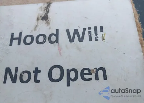 2018 Hyundai Santa Fe Sport 2.4L z USA, uszkodzony, nr VIN 5NMZT3LB9JH081966